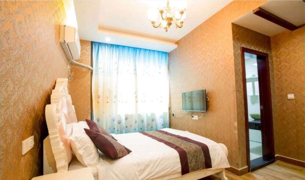 Цзясинь: Wuzhen Shibajian Theme Inn