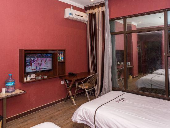 Линьи: Jinlan International Hotel