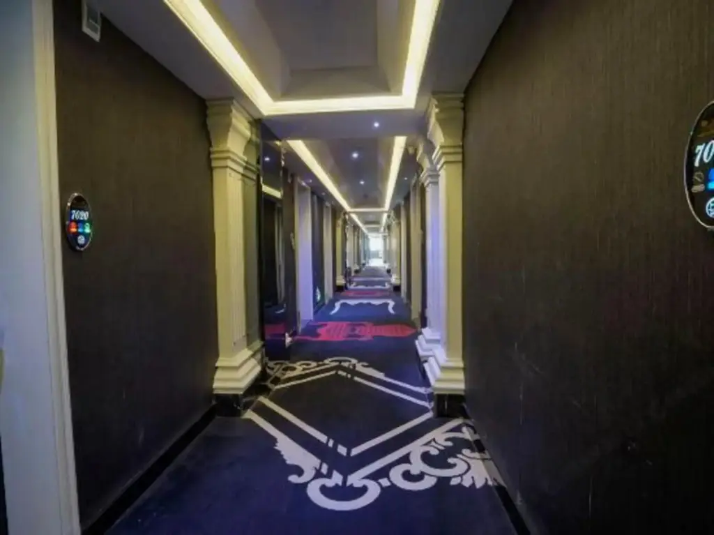 Юйлинь: Qianjing Hotel Beiliu Yongfeng