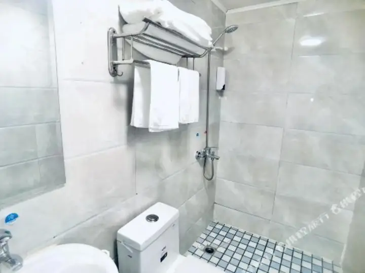 Шанхай: Wuhao Business Hotel