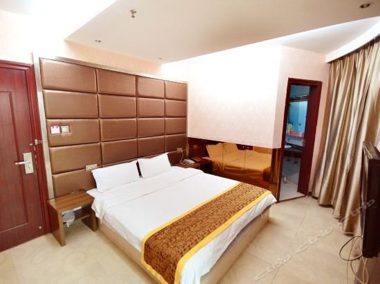 Ухань: Haro Light Hotel (Wuhan Hubu Alley)