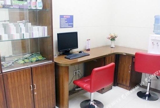 Шицзячжуан: Eaka 365 Hotel Chain (Shijiazhuang People's Hospital Air Garden Store)