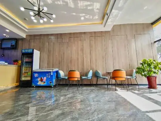 Шицзячжуан: Eaka 365 Hotel Chain (Shijiazhuang People's Hospital Air Garden Store)