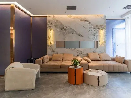 Наньтун: Elong Anyun Hotel (Nantong Haohe Scenic Area Zhongxiu West Road Subway Station)