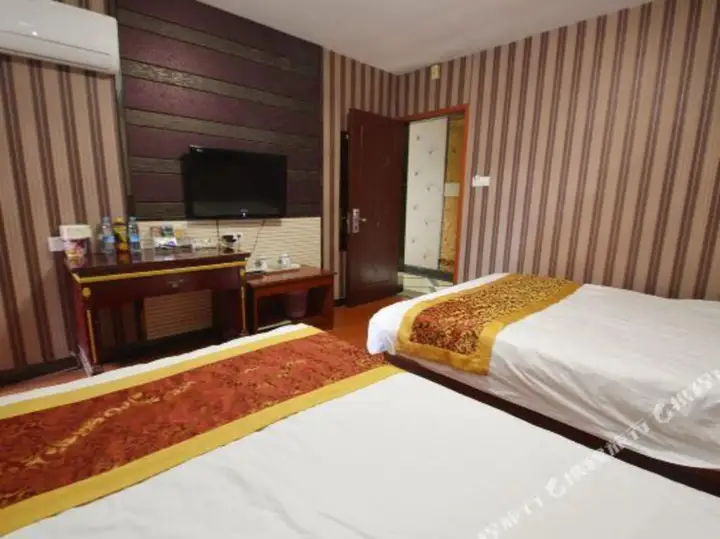 Нанкин: Lanwan Qingxiang Hotel (Fenghuang West Street Yunjin Road Subway Station)