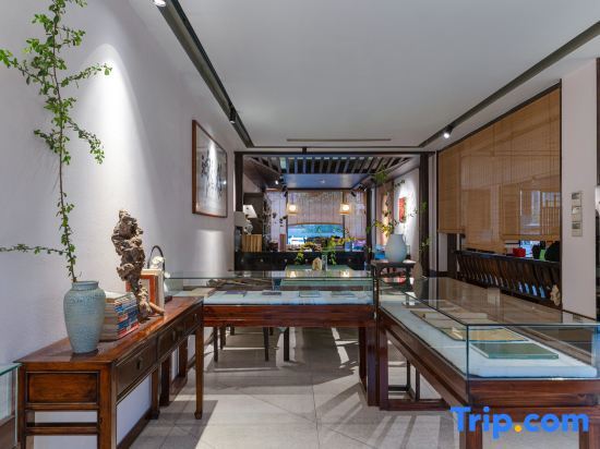 Фэнхуан: Xueqingji Yunlu River View Homestay