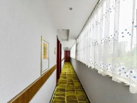 Чжухай: Xingyuexing Hotel (Zhuhai Gongbei Port)