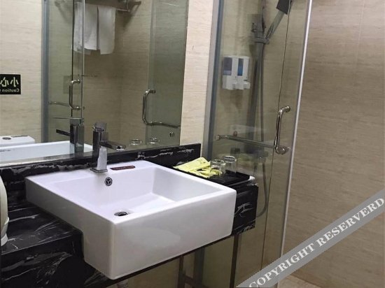 Шанхай: Baiyou Business Hostel
