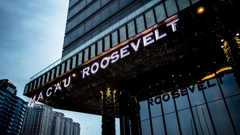 Чжухай: YOHO Hollywood Roosevelt Hotel