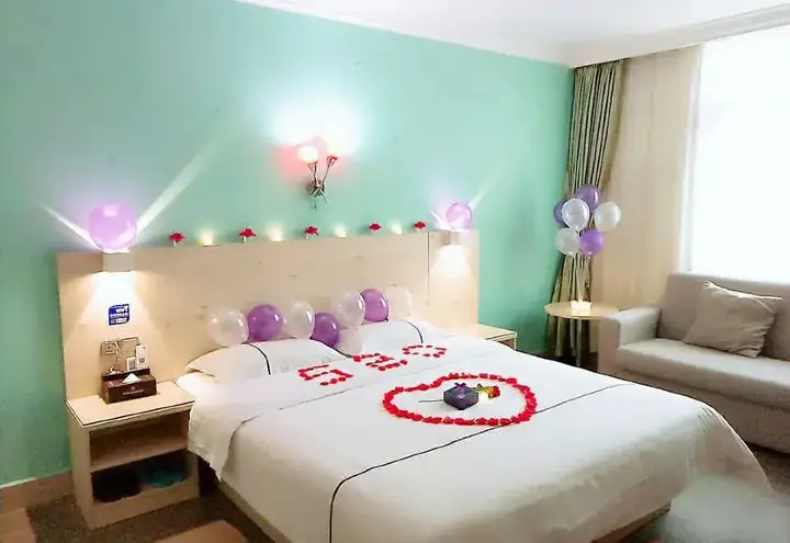 Дунгуань: Xingpin Youxiang Hotel (Dongguan Hanbang 66 Plaza)
