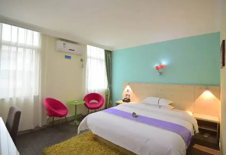 Дунгуань: Xingpin Youxiang Hotel (Dongguan Hanbang 66 Plaza)