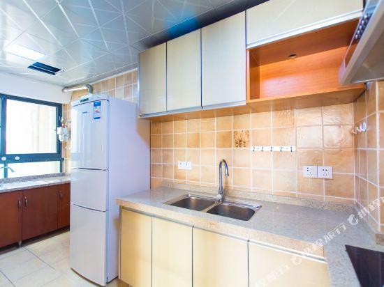 Санья: HOME Suite Seaview Holiday Seaview Inn
