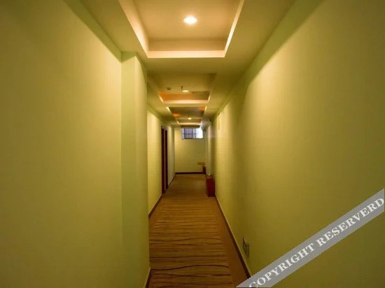 Гуанчжоу: Shengjia Theme Hotel (Guangzhou Dashi Metro Station)
