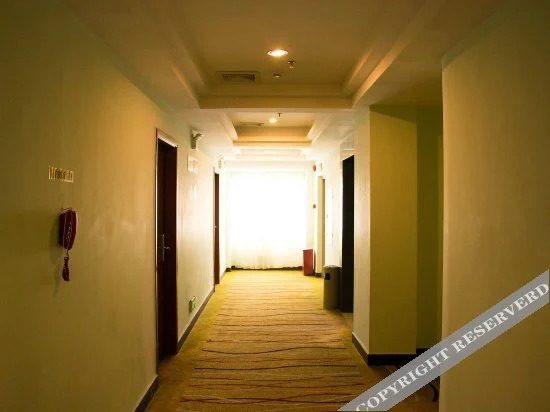 Гуанчжоу: Shengjia Theme Hotel (Guangzhou Dashi Metro Station)