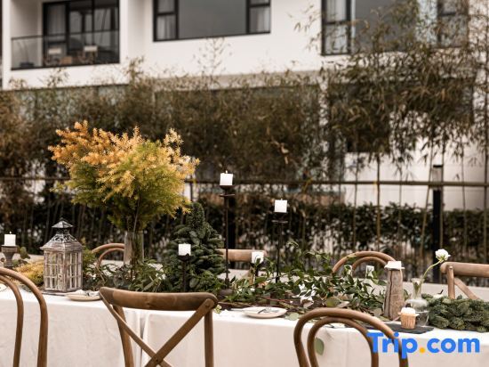 Хучжоу: Moganshan Gunai Hot Spring Private Soup Homestay