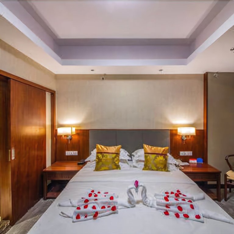 Zhejiang Zijin Hotel — фото 1