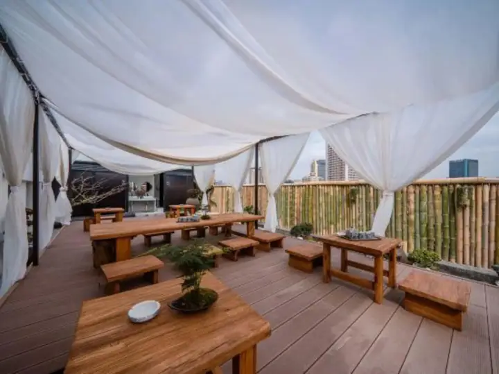 Чэнду: Yunfuli Yinsu Du Fu Thatched Cottage Business and Leisure B&B
