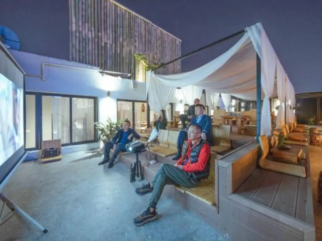 Чэнду: Yunfuli Yinsu Du Fu Thatched Cottage Business and Leisure B&B