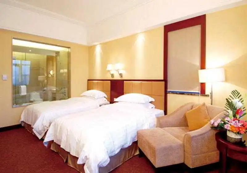 Яншо: Yangshuo Bixingju Hotel (West Street)