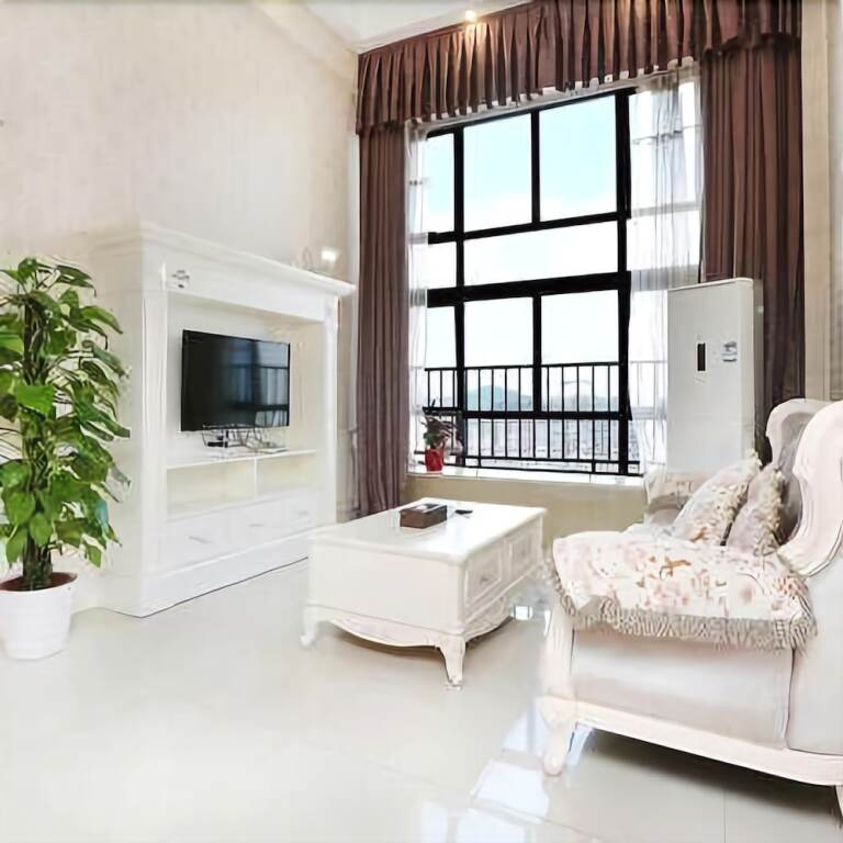 Гуанчжоу: U Service Apartment