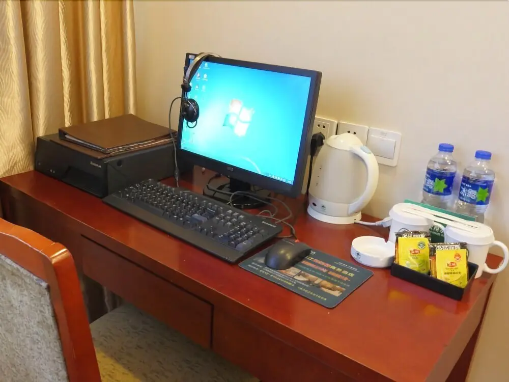 Цзиньцзэ: GreenTree Inn Jiangsu Suzhou Wujiang Yunliqiao Business Hotel