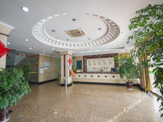 Jingjiang Hotel — фото 1