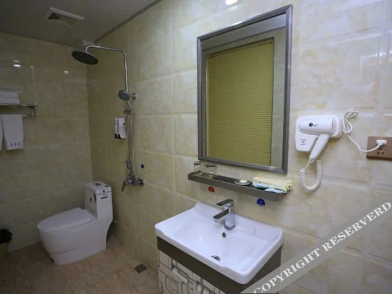 Шэньчжэнь: Huaying Boutique Hotel (Shiyan Bus Station)