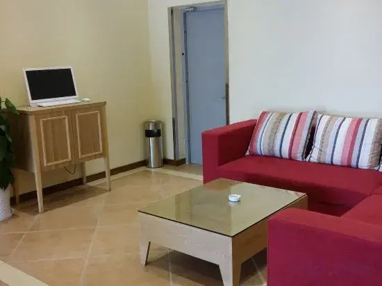 Шанхай: Home Inn (Shanghai Changxing Island Fenghuang Street)