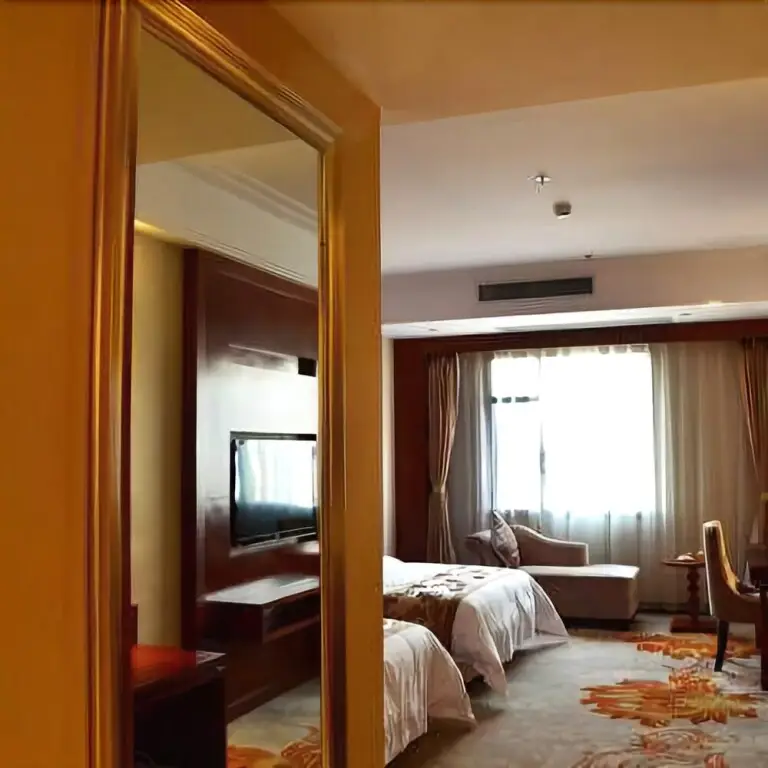 Дунгуань: The Same Hotel