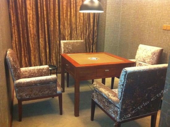 Hakka Tulou Prince Hotel Longyan — фото 1