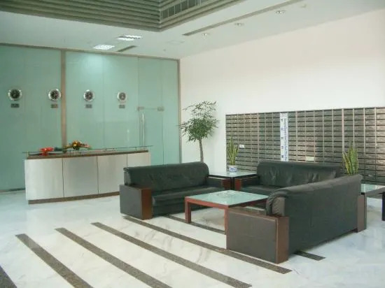 Шанхай: Shanghai World Union Service Apail