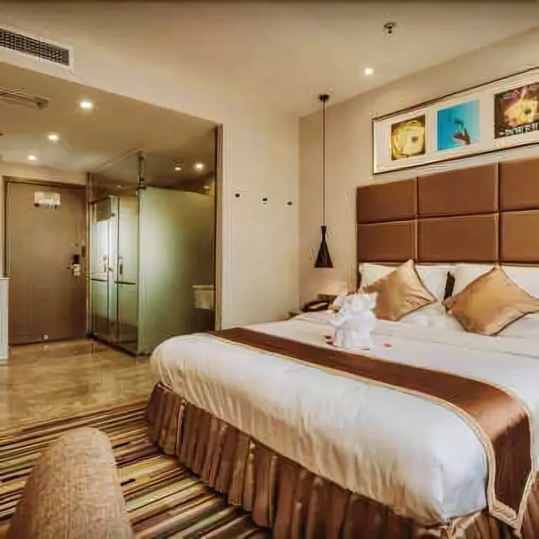 Чунцин: Eucalyptus Forest Movie Theme Hotel (Chongqing Jiangbei International Airport)