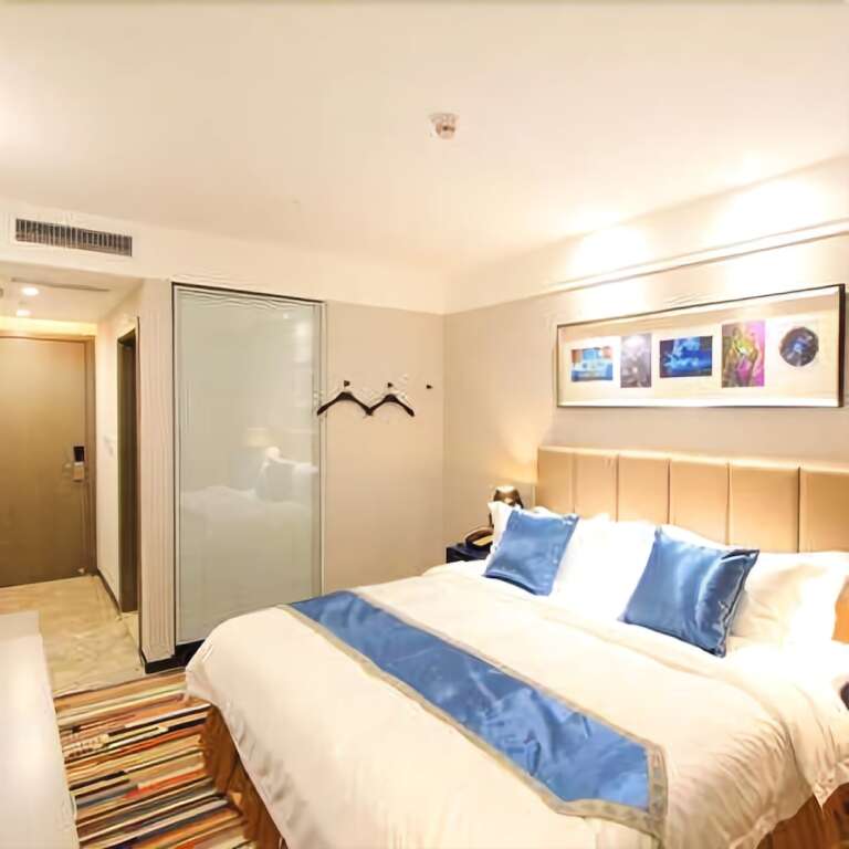 Чунцин: Eucalyptus Forest Movie Theme Hotel (Chongqing Jiangbei International Airport)