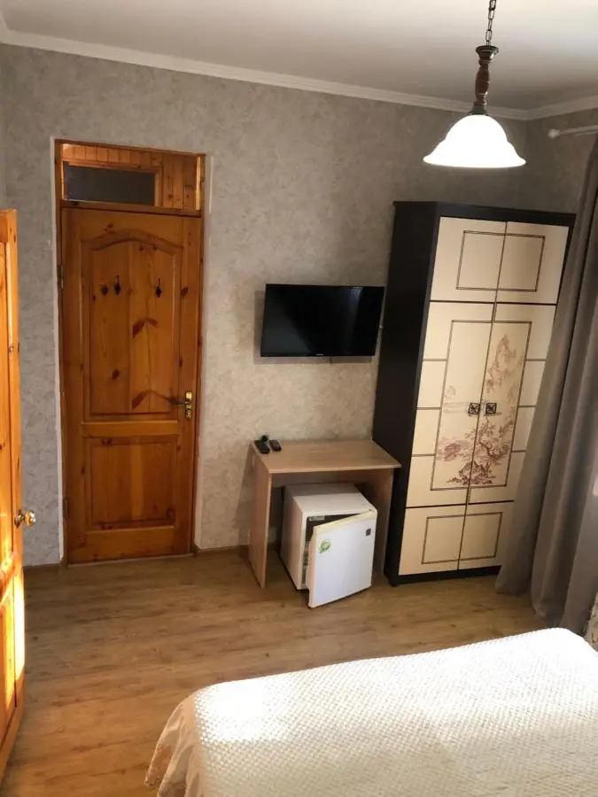 Красная Поляна: Guest House Ilona