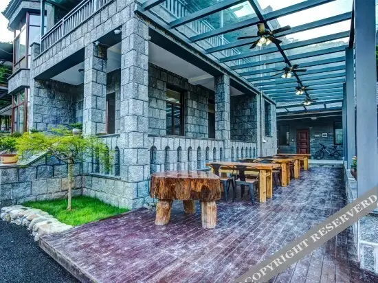 Хучжоу: Shouwang Hostel