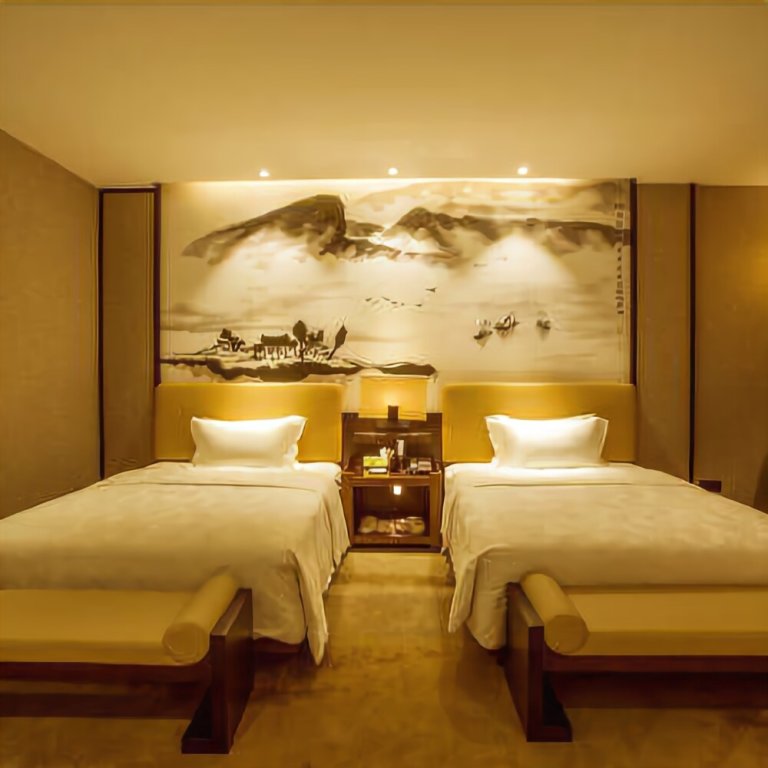 Хэнъян: The Mingyi Hotel