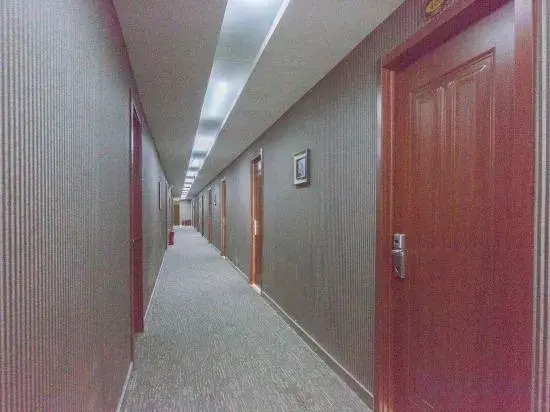 Чанчунь: Shihe Business Hotel (Changchun Donghuancheng Road))