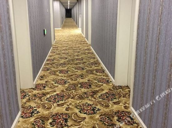 Чэнду: The Grand Hotel