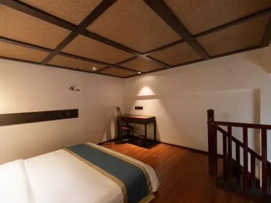 Хэнъян: Qingqin Hotel