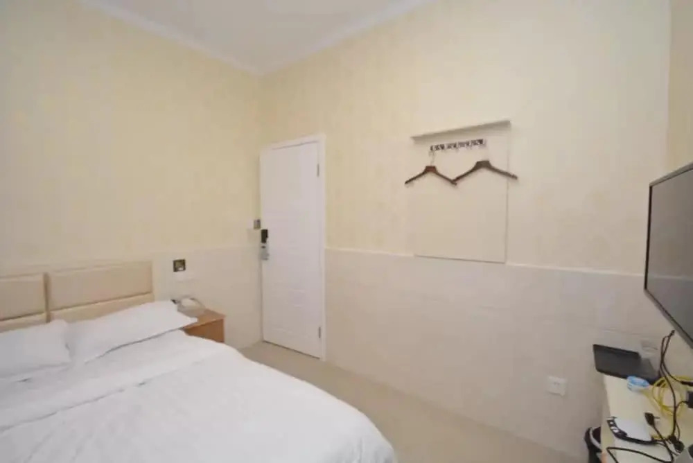 Нанкин: LuHuai Hotel