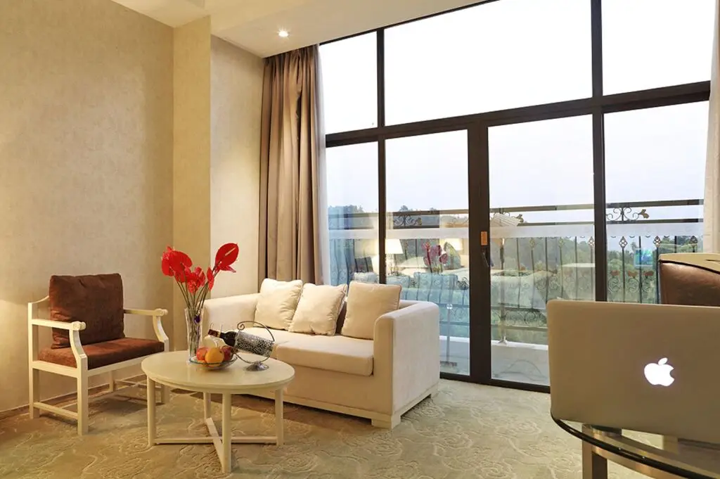 Шэньчжэнь: Gin Mao Yuan Hotel Shenzhen