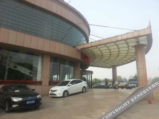Линьи: Yishui Jinshidun Hotel