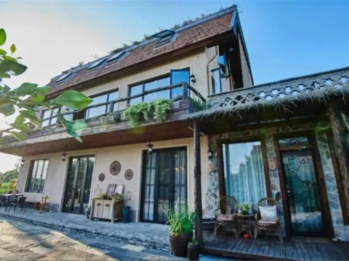 Шанхай: DongLi Country House