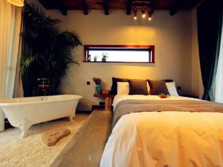 Шанхай: DongLi Country House