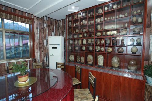 Пэнлай: Changdao Xianshan Zhenbao Guest House