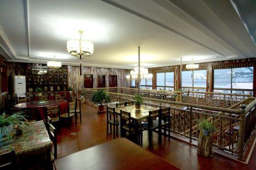 Пэнлай: Changdao Xianshan Zhenbao Guest House