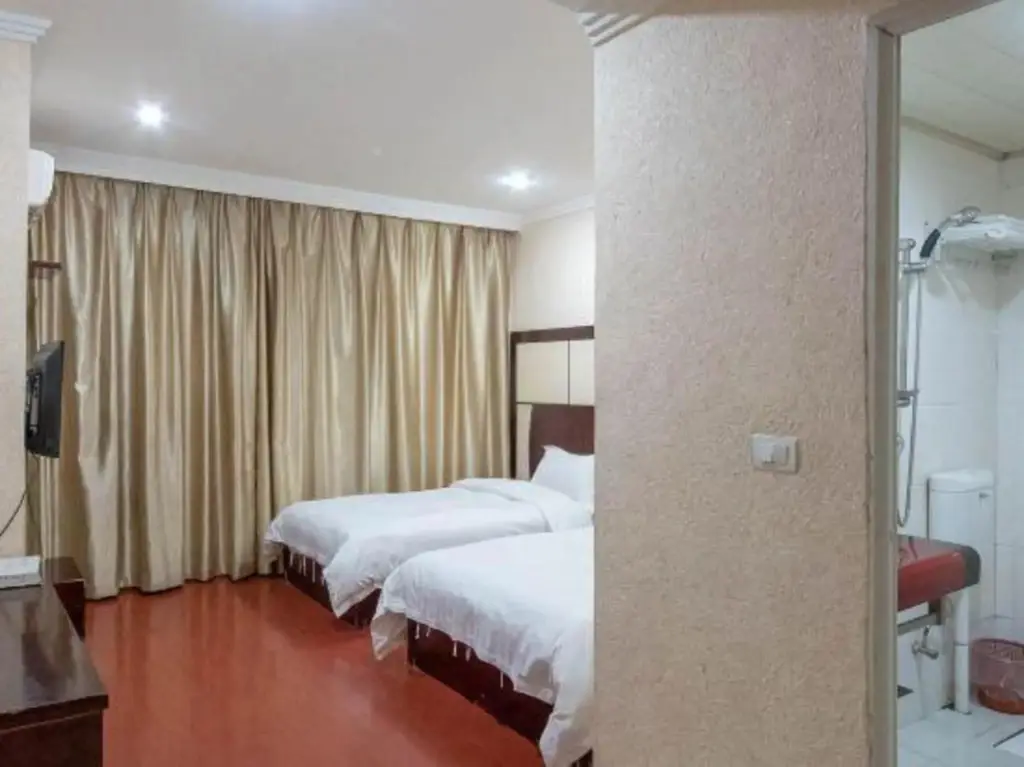 Jin Quan Hotel — фото 1