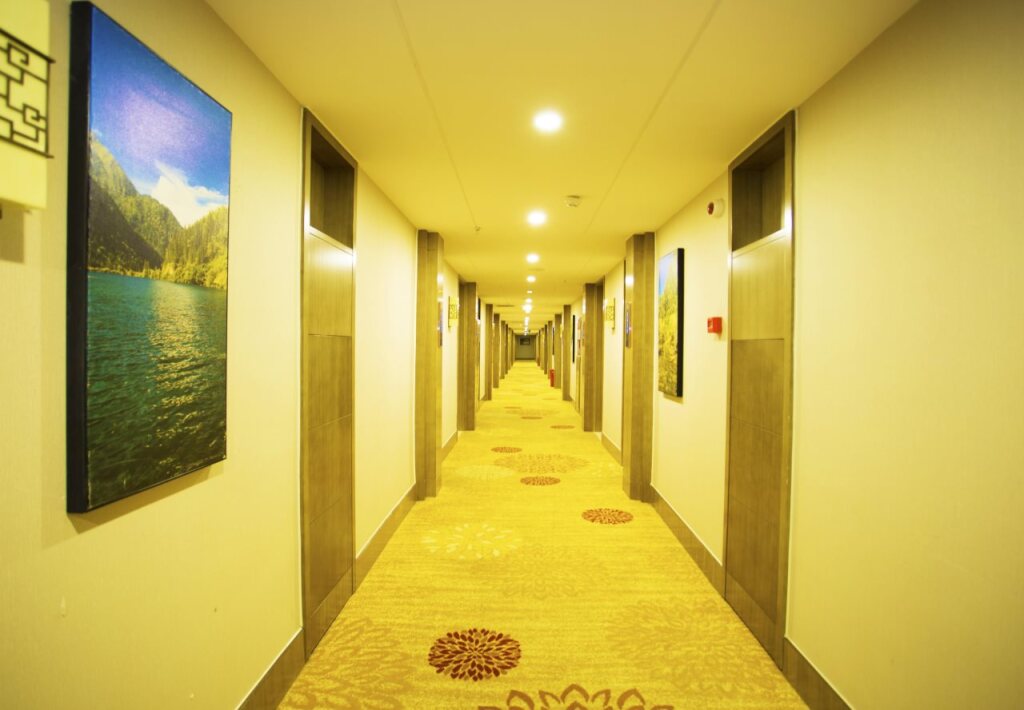 Цзючжайгоу: Jiuzhaigou Mingren Hotel