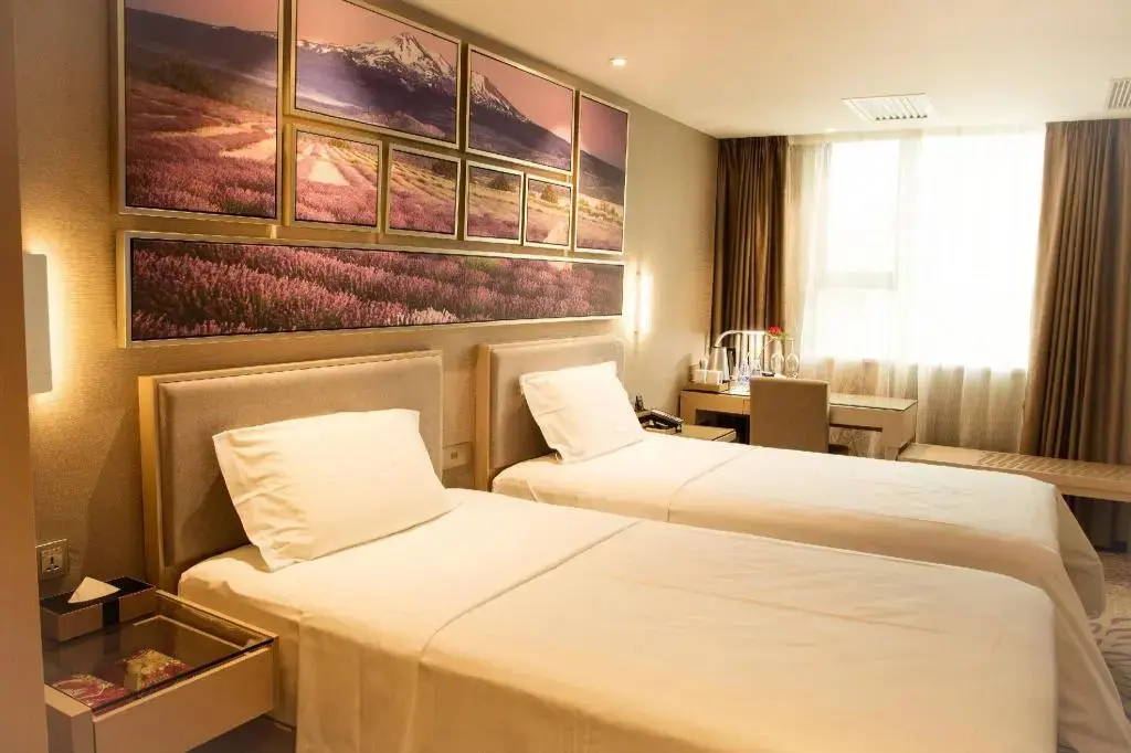 Шэньчжэнь: Lavande Hotel Shenzhen North Station Bantian Subway Station