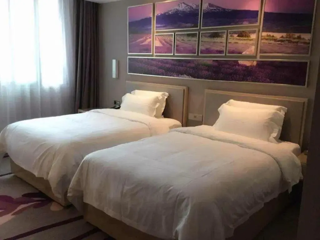 Шэньчжэнь: Lavande Hotel Shenzhen North Station Bantian Subway Station